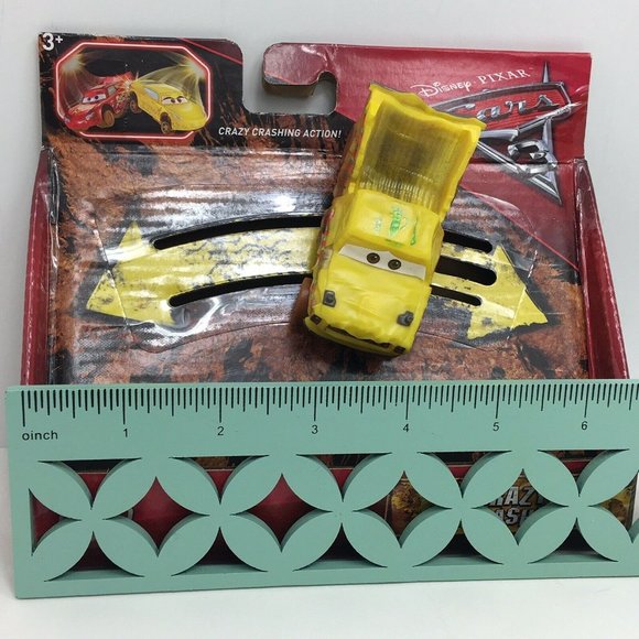 Disney Pixar Cars 3 Crazy 8 Crasher Taco 4 Vehicle Toy  Truck Car Yellow New - Picture 12 of 12